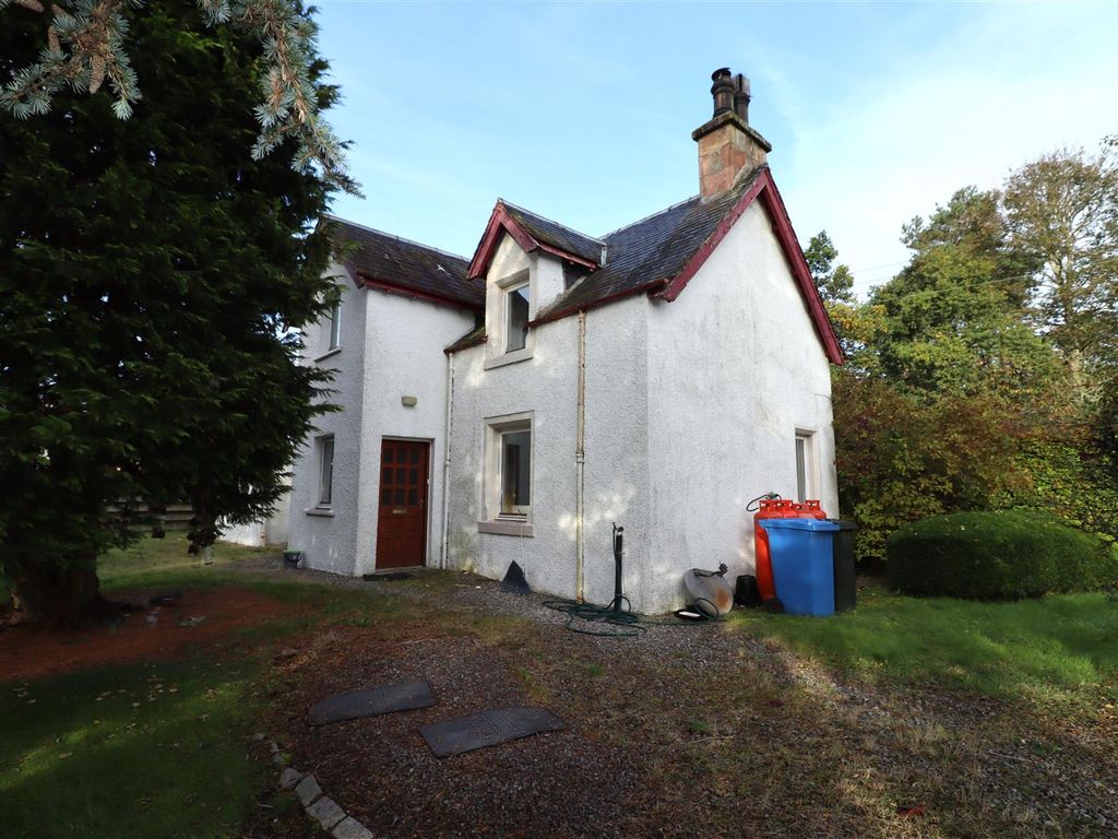 3 bed detached house for sale in Hillview, Blairninich, Strathpeffer IV14, £180,000 Zoopla