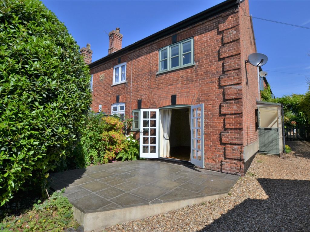 2 bed cottage for sale in Station Road, Reepham, Norwich NR10 Zoopla