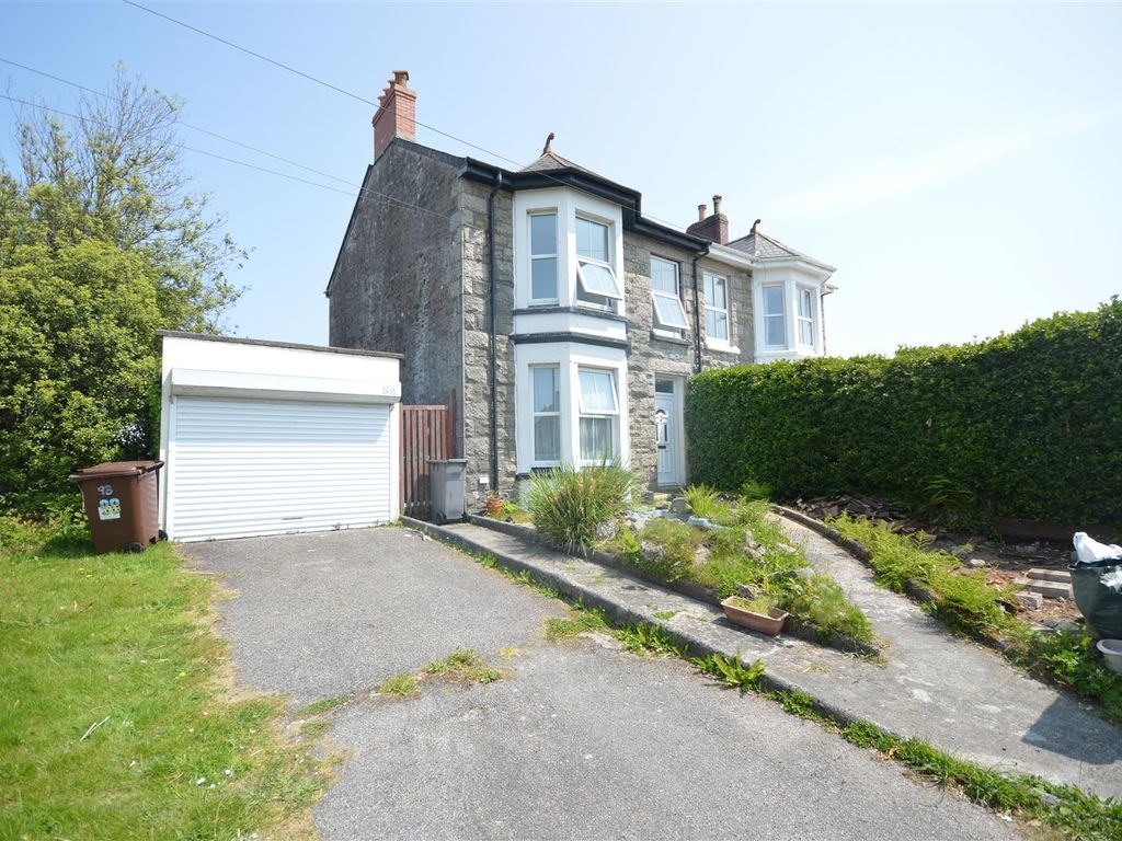 3 bed semidetached house to rent in Southgate Street, Redruth TR15