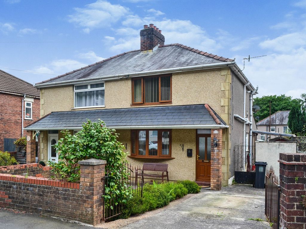 3 bed semidetached house for sale in Underwood Road, Cadoxton, Neath