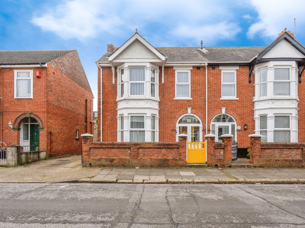 3 bed end terrace house for sale in Torrington Road, Portsmouth ...