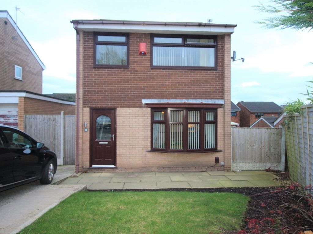 3 bed detached house for sale in Devon Close, Aspull, Wigan, Greater