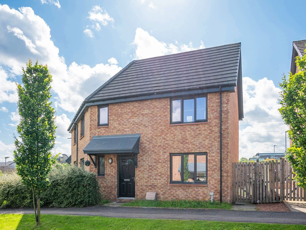 3 bed semidetached house for sale in Mcdonald Drive, Firhill, Glasgow