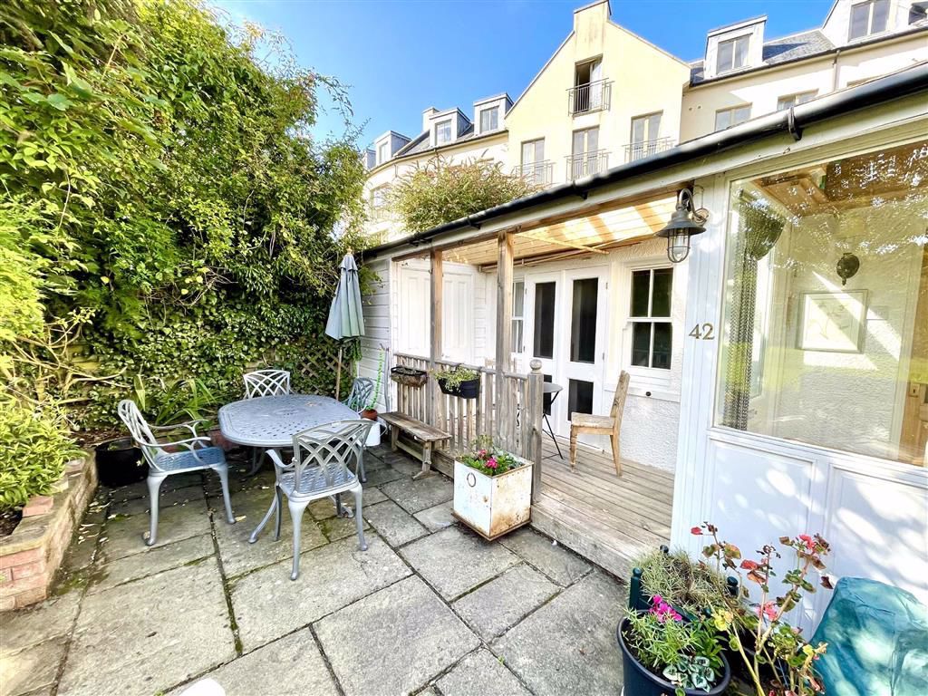 2 bed flat for sale in Lade Braes Cottage, 42, Lade Braes, St Andrews