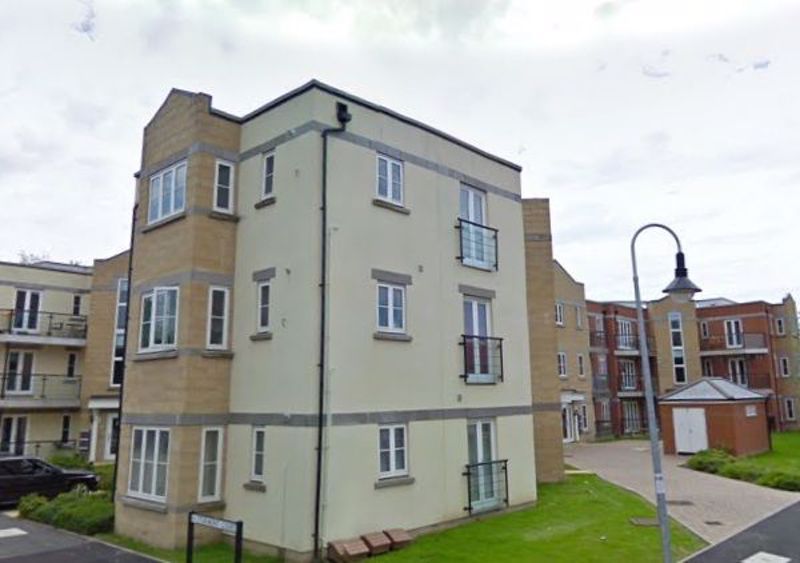 2 bed flat to rent in Stormont Court, Weston Village, WestonSuperMare