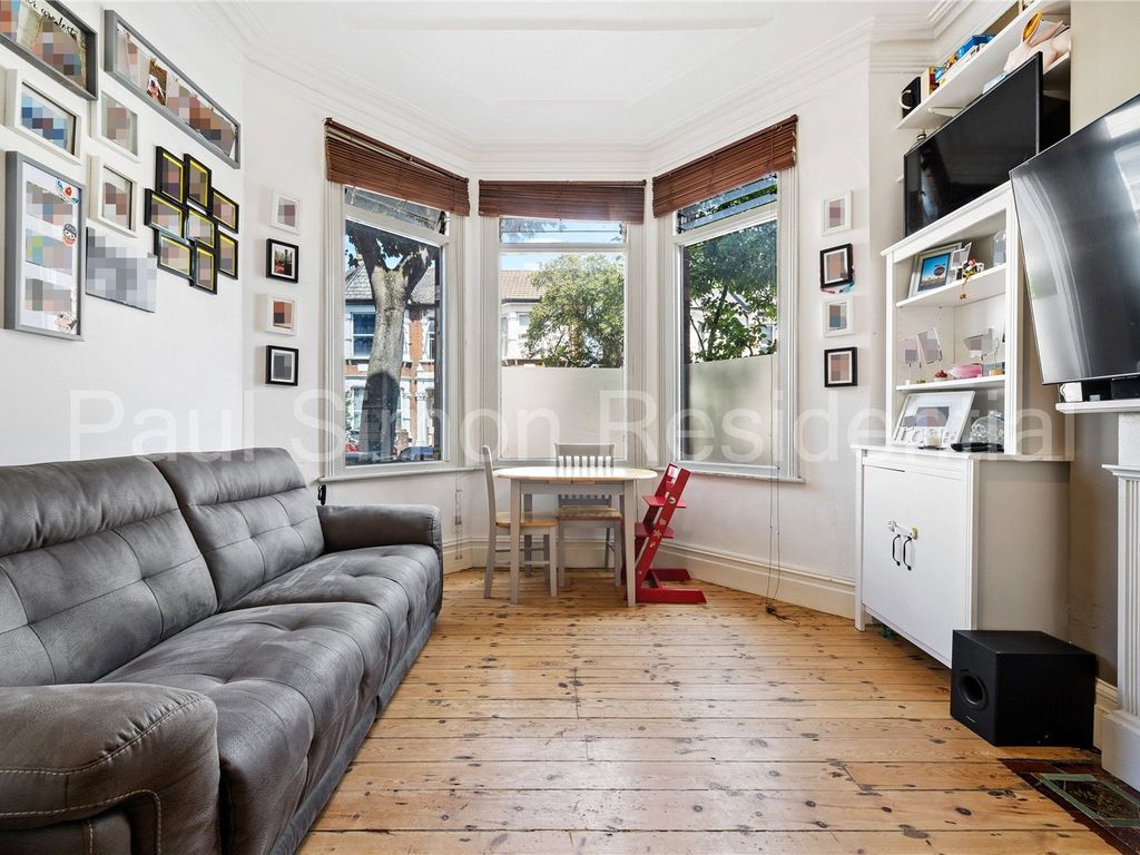 Hampden Road, Harringay N8  