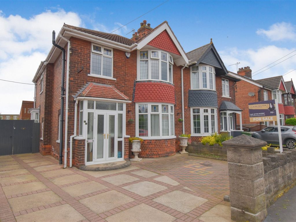 3 bed semidetached house for sale in Glover Road, Scunthorpe DN17 Zoopla