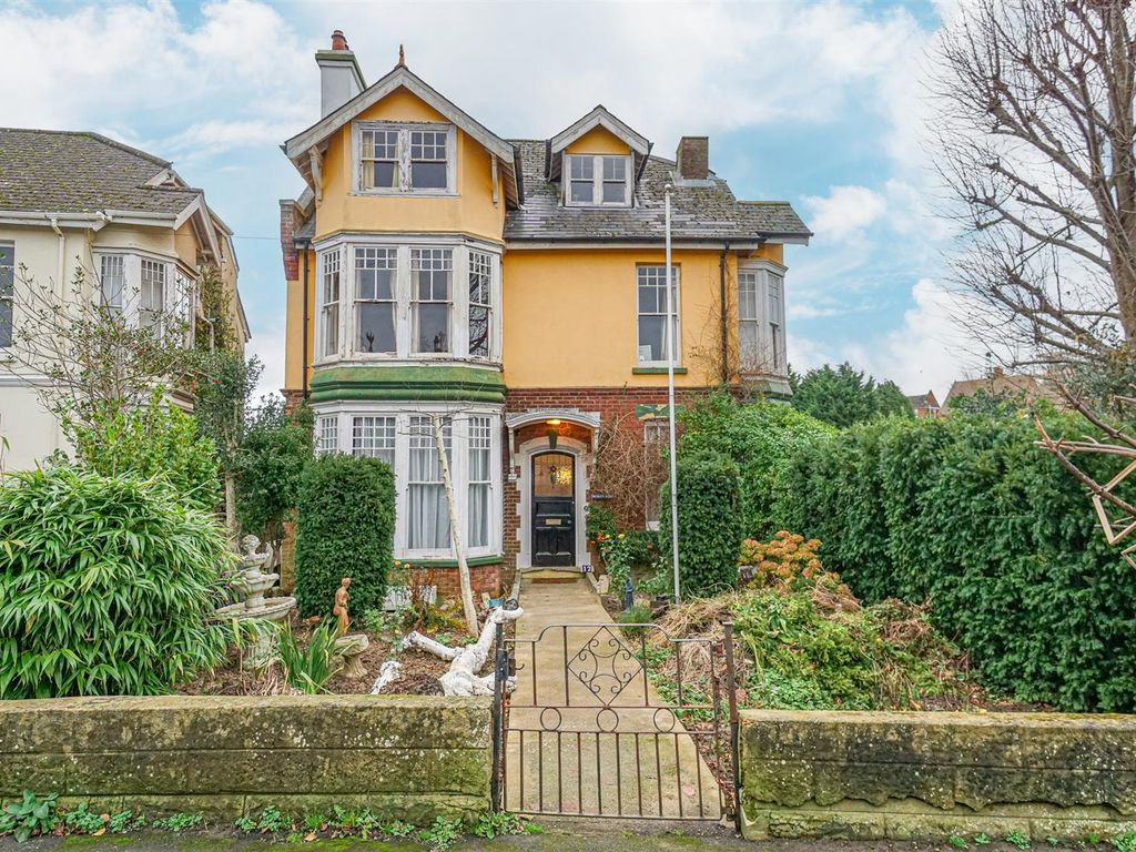 9 bed detached house for sale in Combermere Road, St. LeonardsOnSea