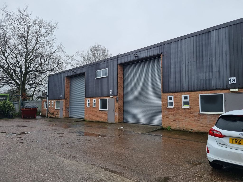 Industrial to let in Moorfield Industrial Estate, Units 1618