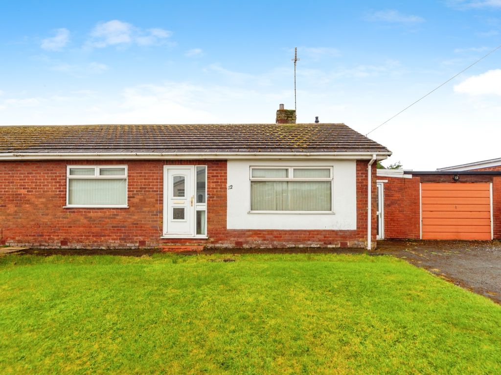 2 bed bungalow for sale in Dukesfield Drive, Buckley, Flintshire CH7, £