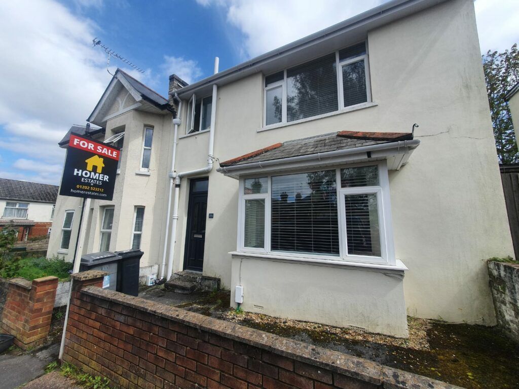 4 bed semidetached house for sale in Cranmer Road, Winton, Bournemouth