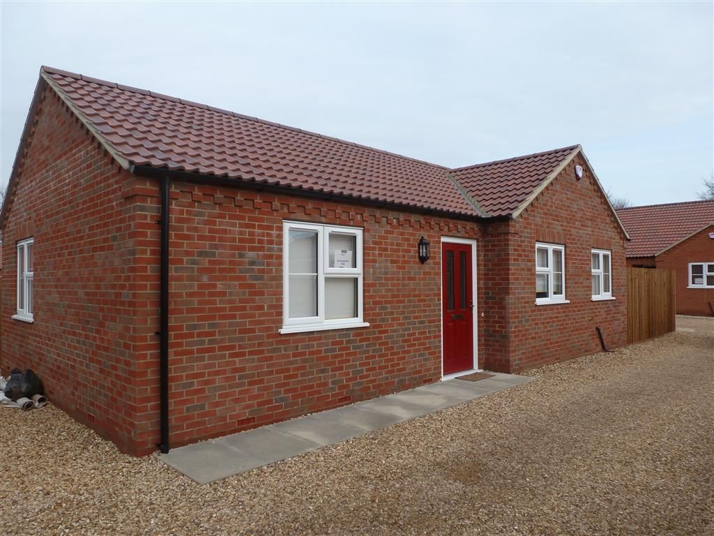 2 bed detached bungalow to rent in Ramnoth Road, Wisbech PE13 Zoopla