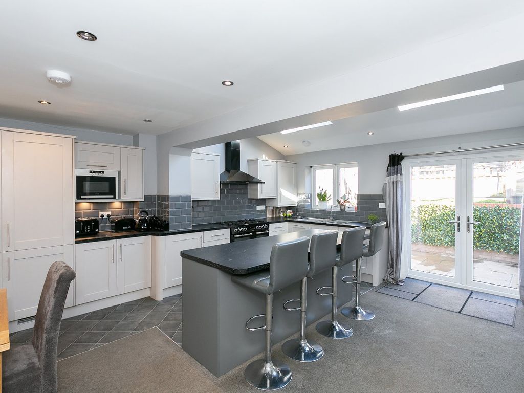 Mutchetts Close, Watford, Hertfordshire WD25  