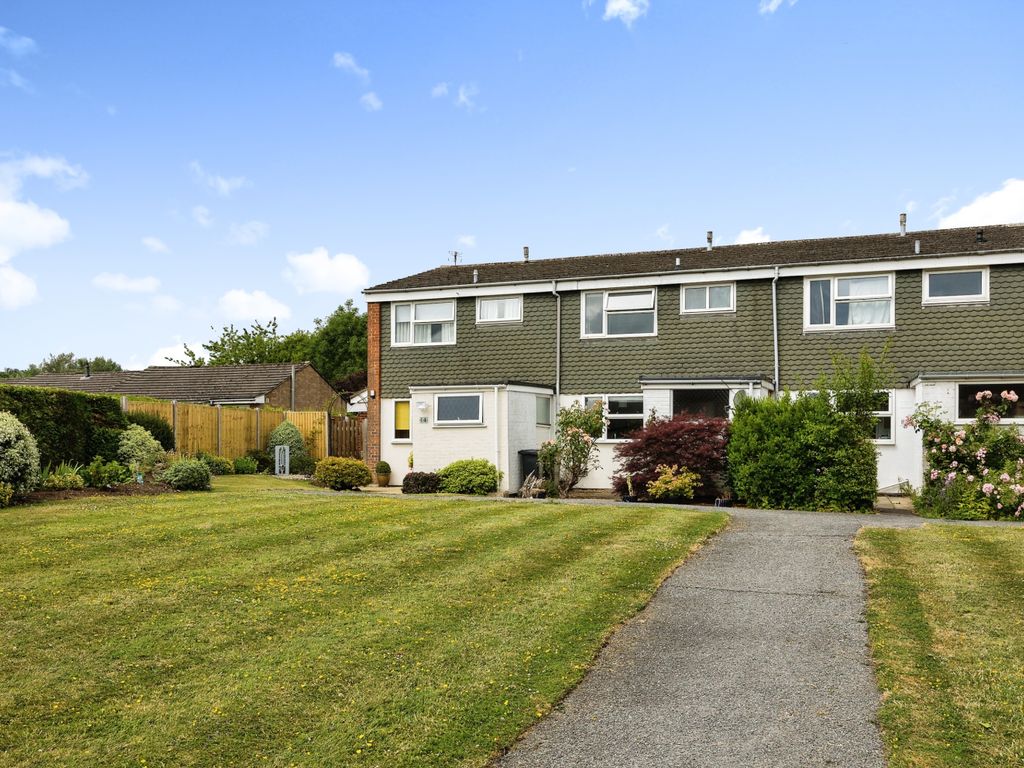 3 bed terraced house for sale in Windsor Close, Guildford, Surrey GU2