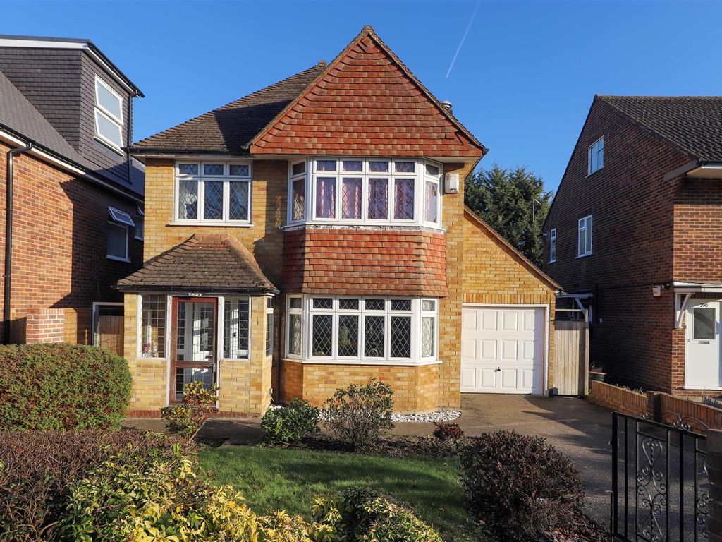 3 bed detached house for sale in Long Lane, Hillingdon UB10 Zoopla