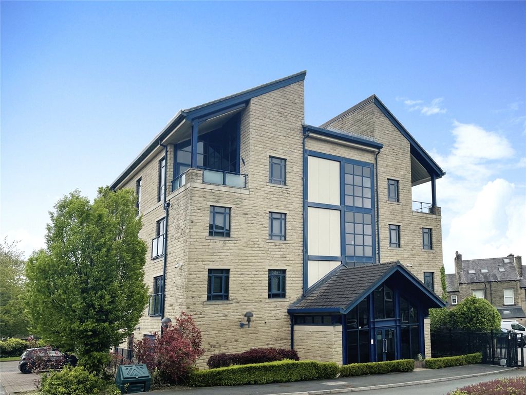 1 bed flat to rent in The Equilibrium, Plover Road, Lindley