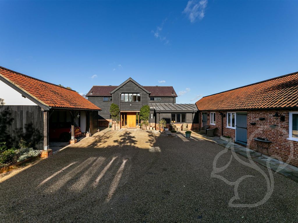 5 bed detached house for sale in Mersea Road, Abberton, Colchester CO5