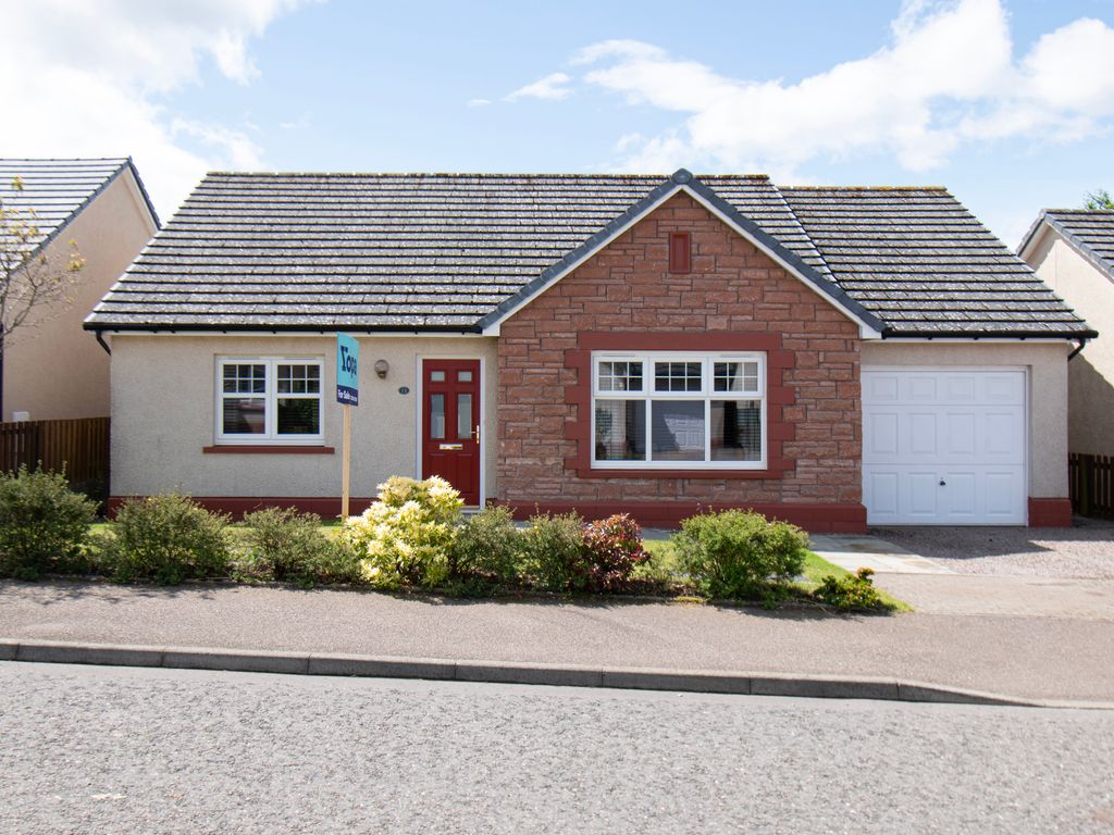 3 bed detached bungalow for sale in Beattie Place, Laurencekirk AB30, £