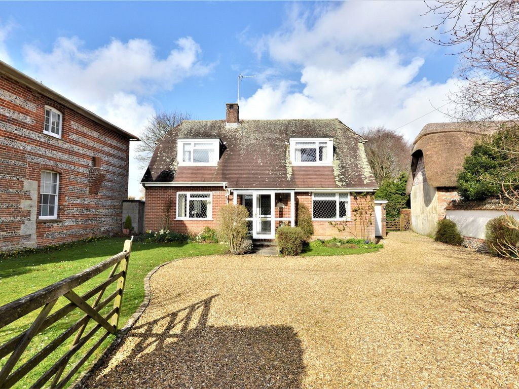4 bed detached house for sale in Martin, Fordingbridge, Hampshire SP6