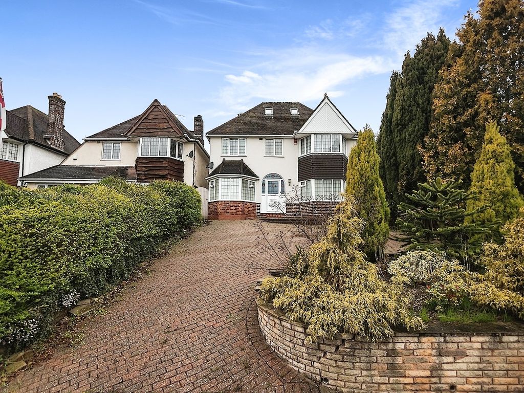 4 bed detached house for sale in Eachelhurst Road, Sutton Coldfield