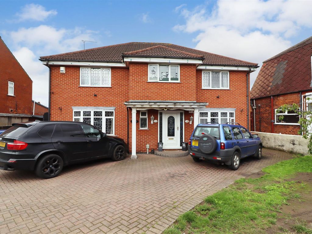 5 bed detached house for sale in First Lane, Hessle HU13, £325,000 Zoopla