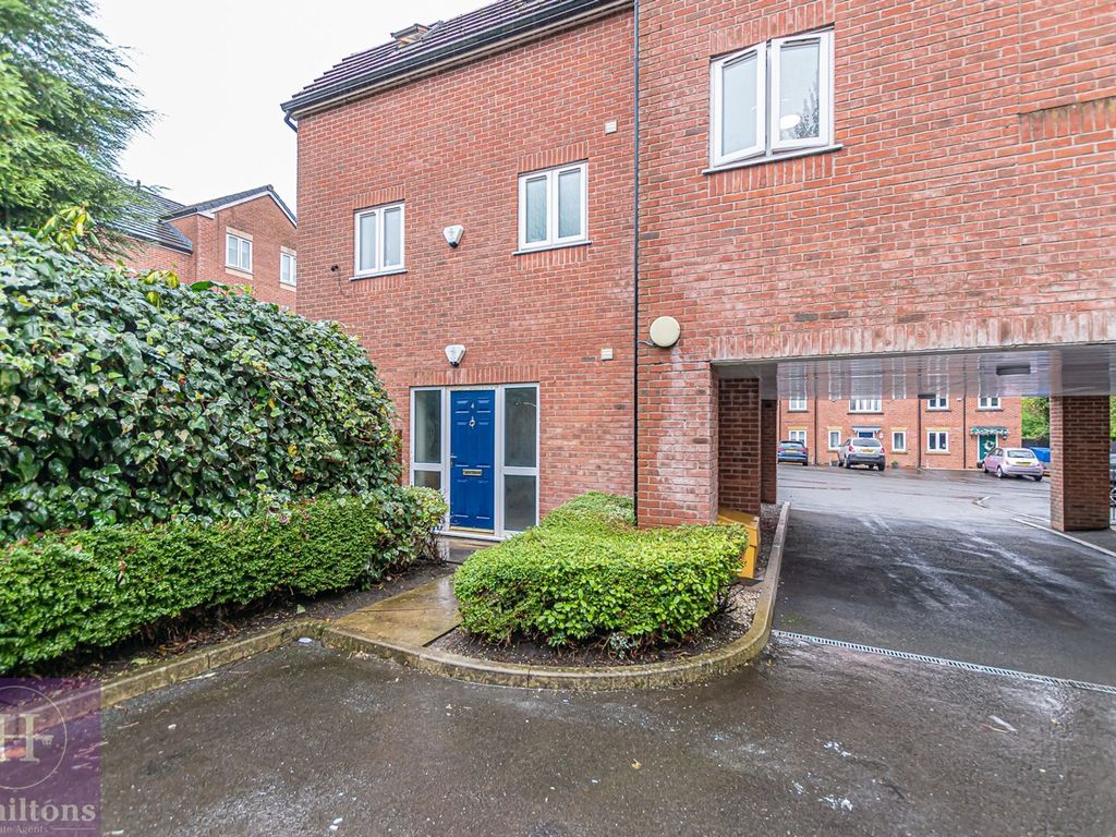 Studio for sale in Heathlea Gardens, Hindley Green WN2, £83,000 Zoopla