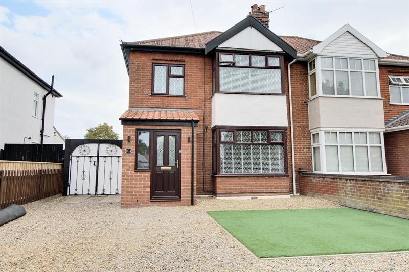 3 bed semidetached house to rent in Thunder Lane, Thorpe St Andrew, Norwich NR7, £1,200 pcm