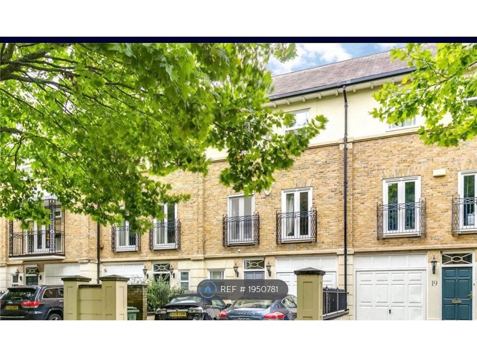 4 bed terraced house to rent in Wyatt Drive, London SW13, £6,650 pcm