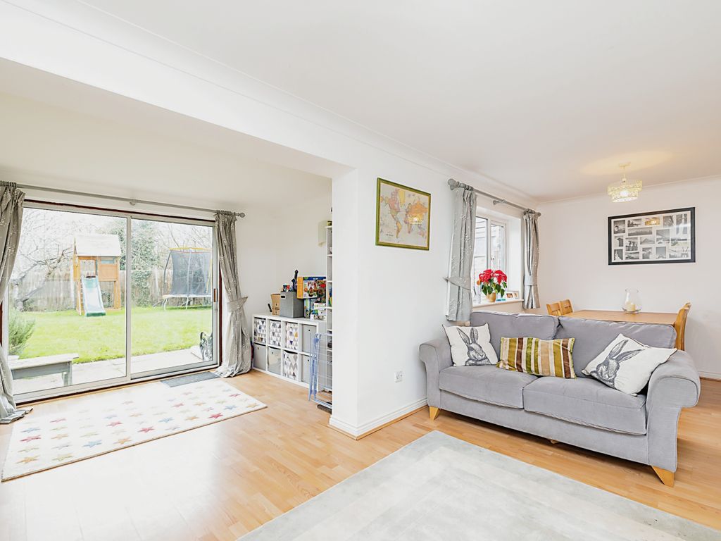 4 bed detached house for sale in Griffin Road, Warwick, Warwickshire