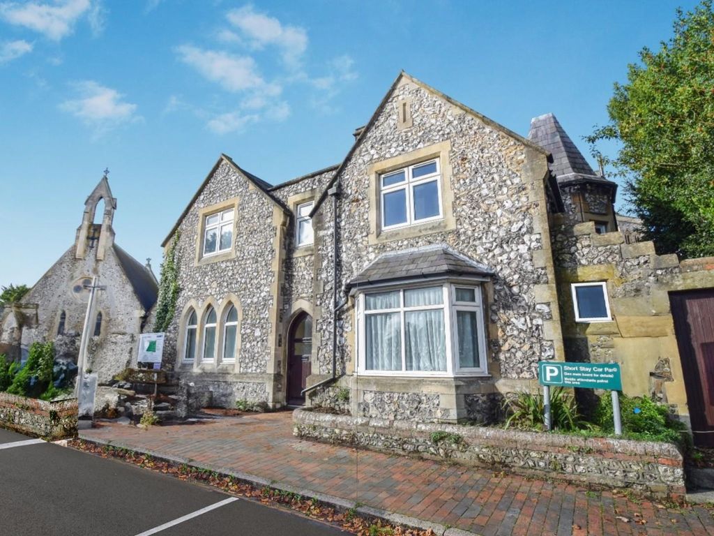 4 bed detached house for sale in Willingdon Road, Eastbourne BN21, £
