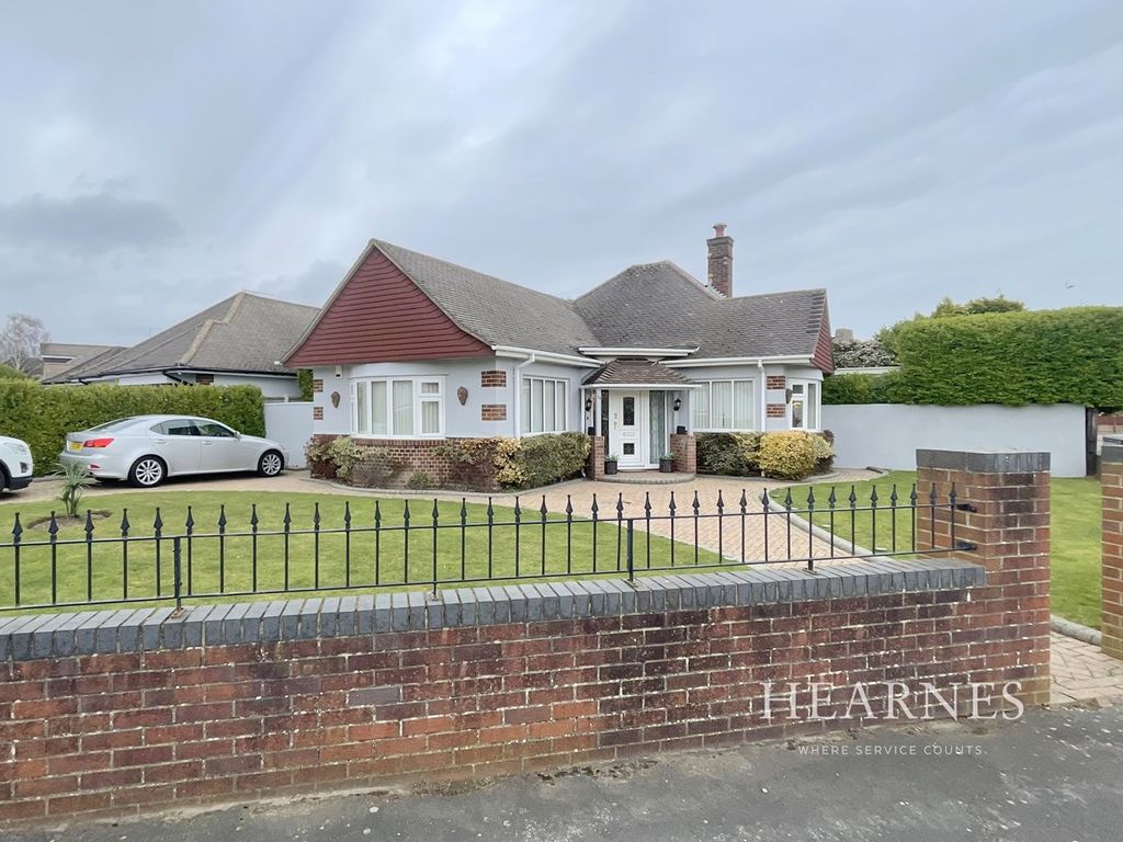 2 bed detached house for sale in Dulsie Road, Talbot Woods, Bournemouth BH3 Zoopla
