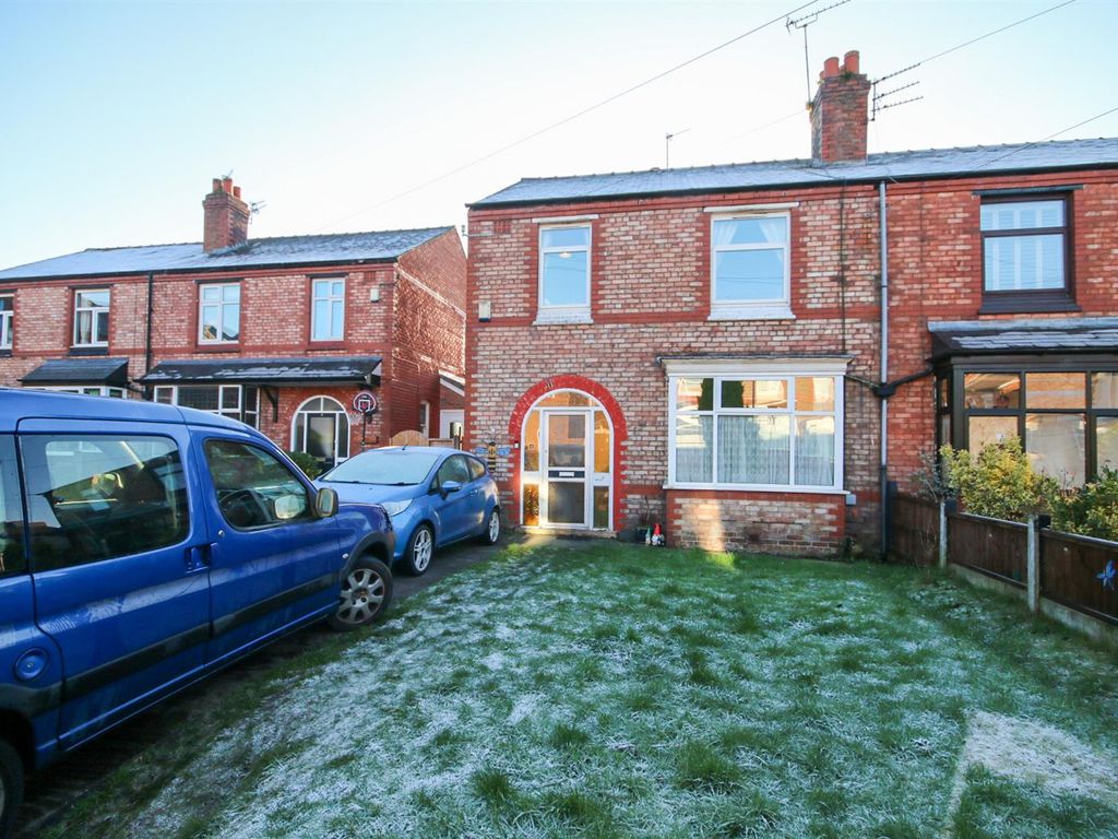 3 bed semidetached house for sale in Howard Avenue, Eccles, Manchester