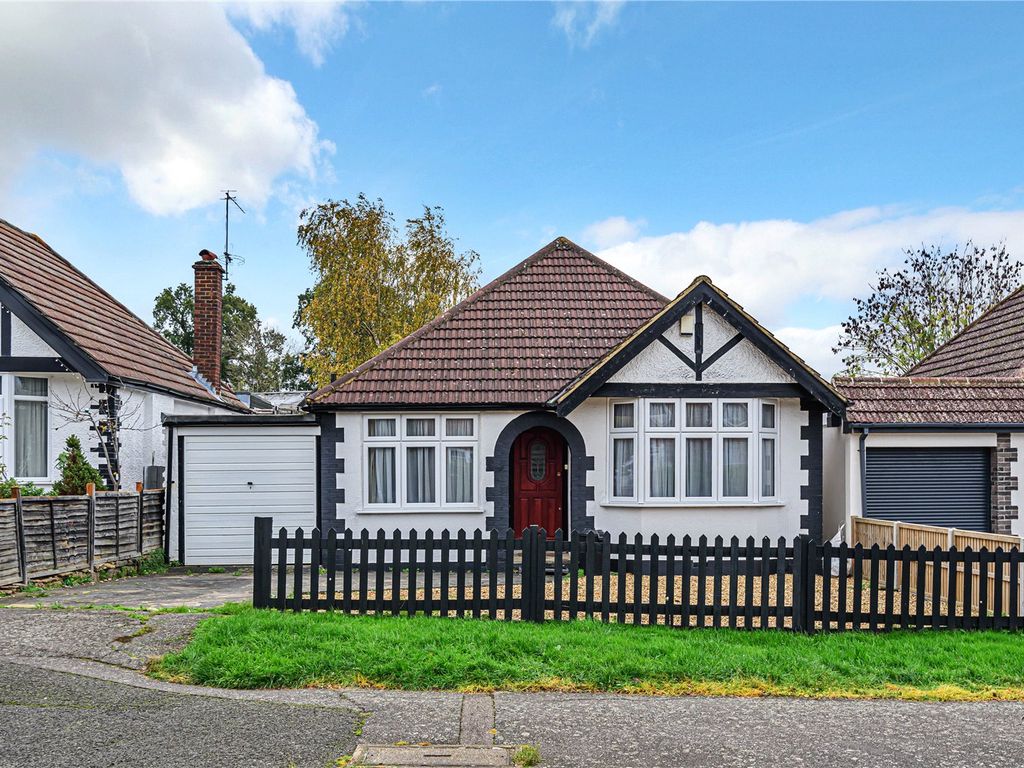 2 bed bungalow for sale in Hill Lane, Ruislip, Middlesex HA4 Zoopla