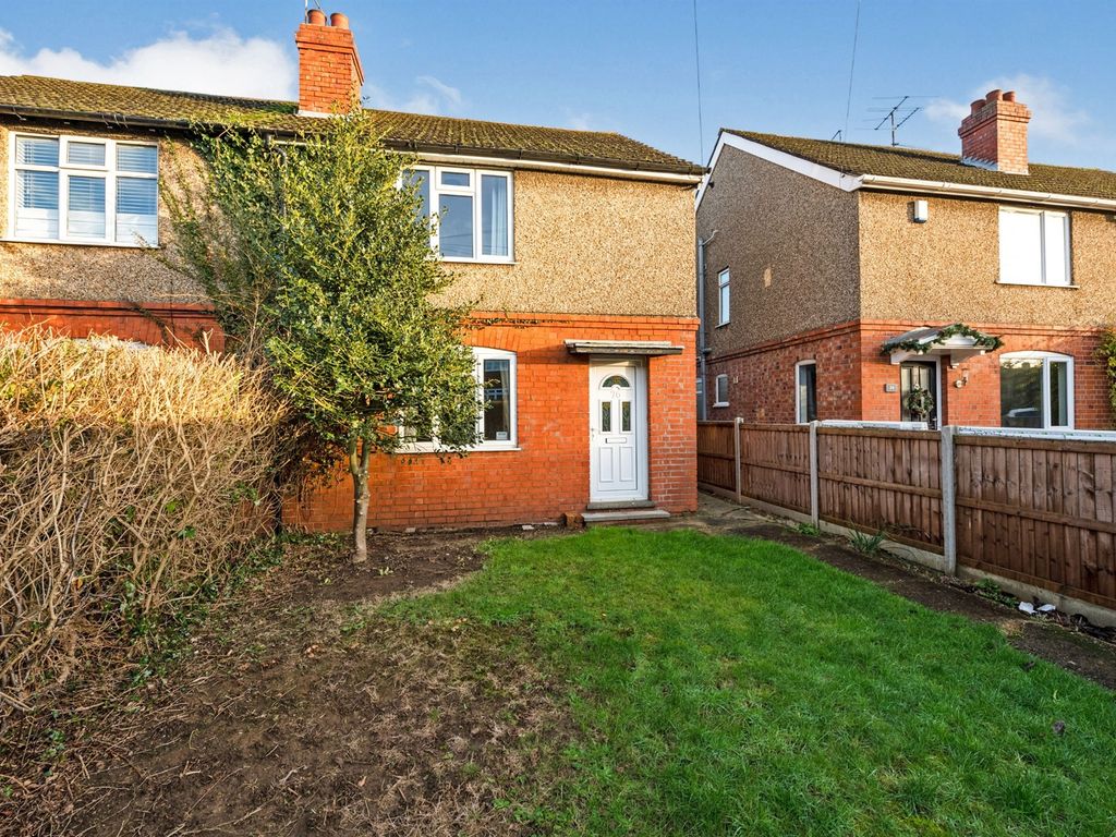 3 bed semidetached house for sale in Northampton Lane North, Moulton