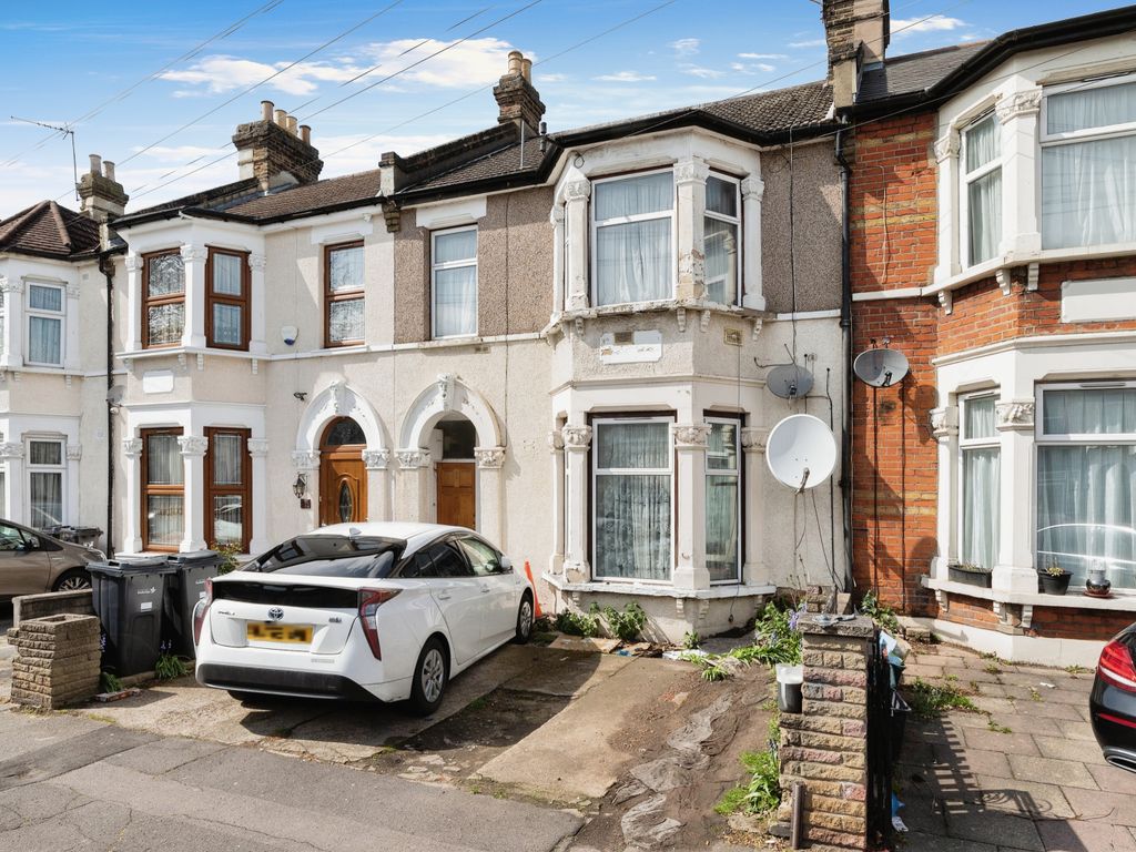 1 bed flat for sale in Cecil Road, Ilford IG1 Zoopla