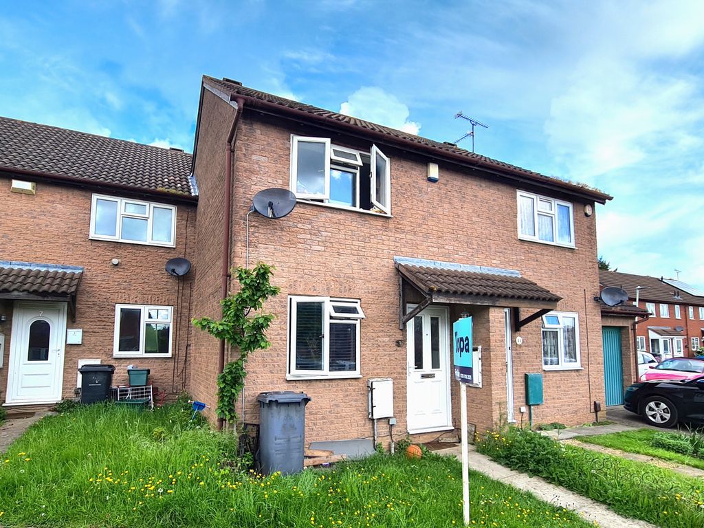 2 bed detached house for sale in Hamer Street, Gloucester GL1 Zoopla