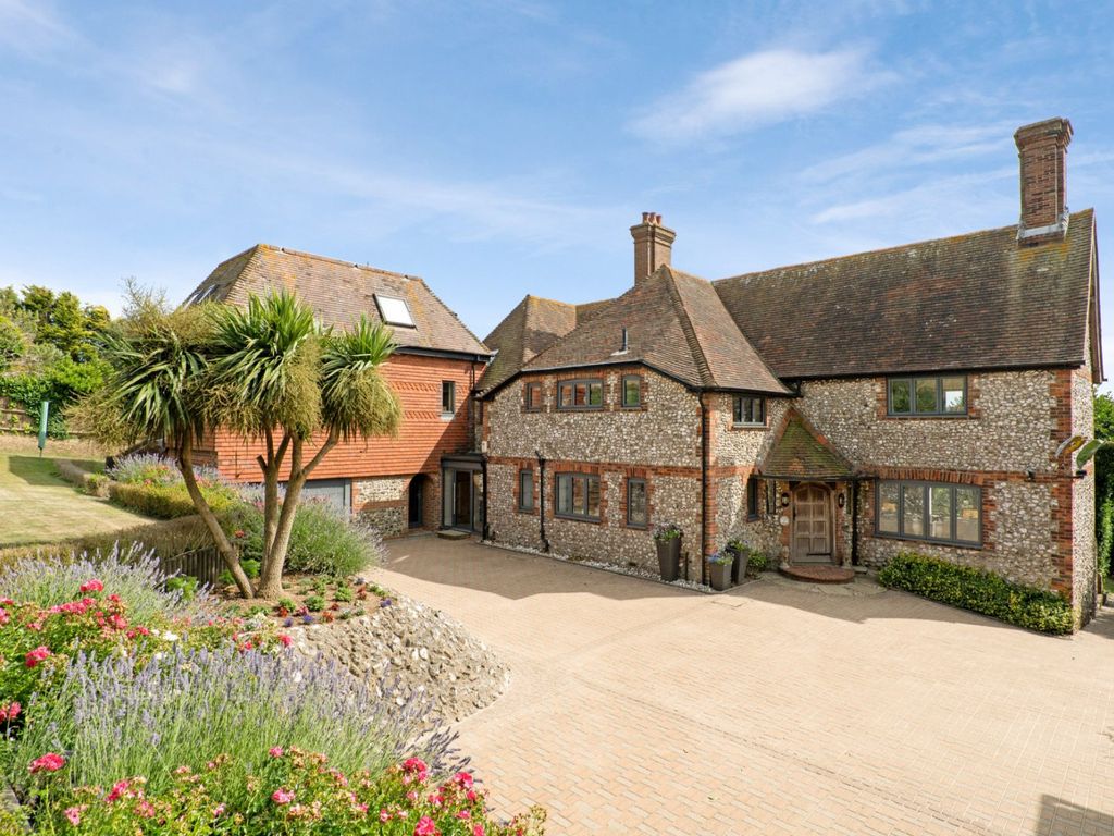 6 bed detached house for sale in Roedean Crescent, Brighton BN2, £3,495,000 Zoopla