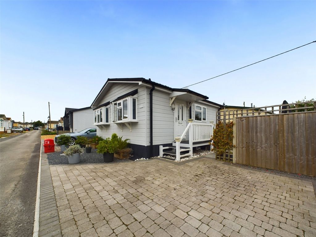 1 bed mobile/park home for sale in Staverton Park, Staverton