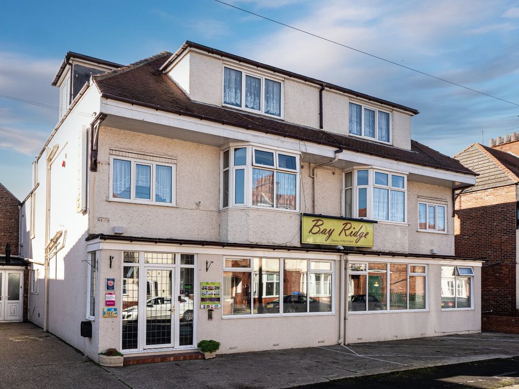 16 bed detached house for sale in Summerfield Road, Bridlington, East