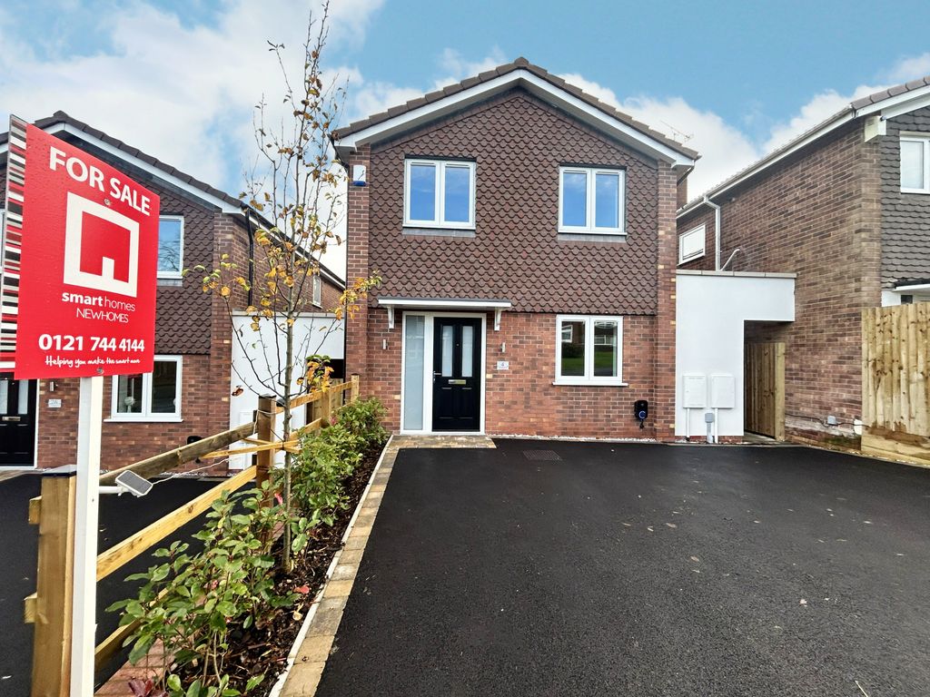 New home, 4 bed detached house for sale in Grovewood Gardens, Grovewood