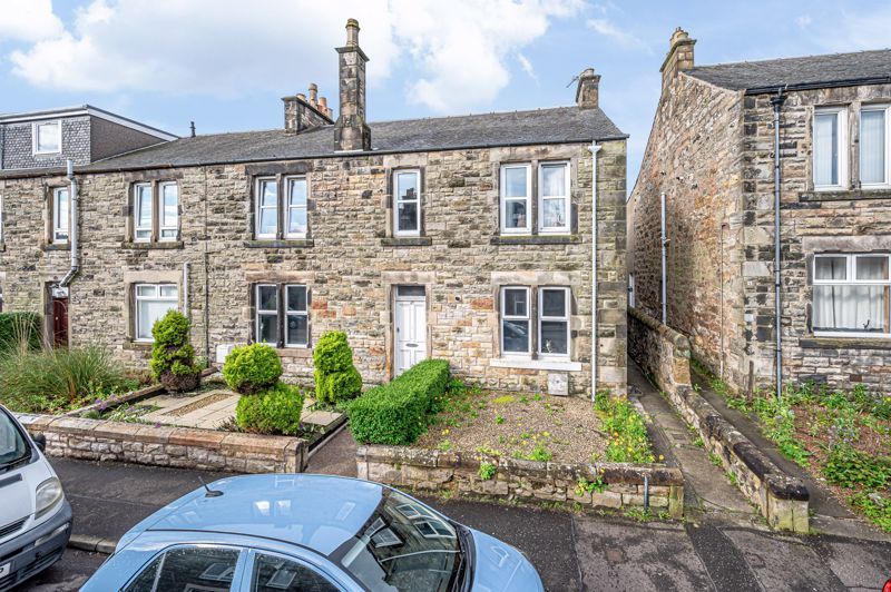 2 bed flat for sale in Balfour Street, Kirkcaldy KY2, £94,950 Zoopla