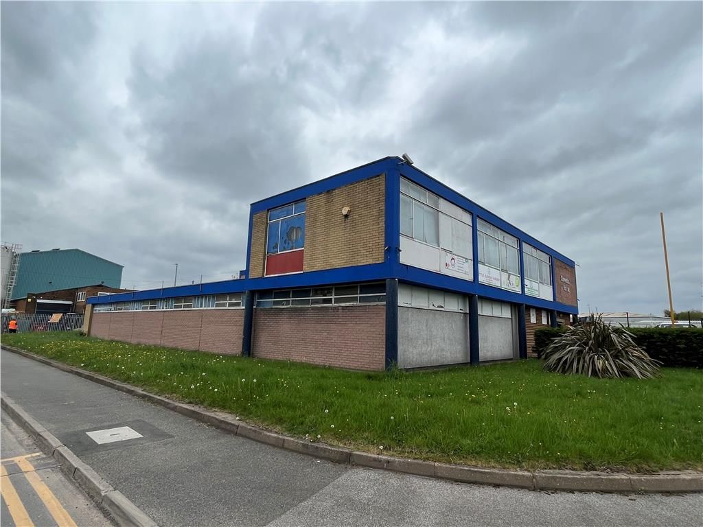 Cloverleaf House, 18 Brown Lane West, Leeds, West Yorkshire LS11  