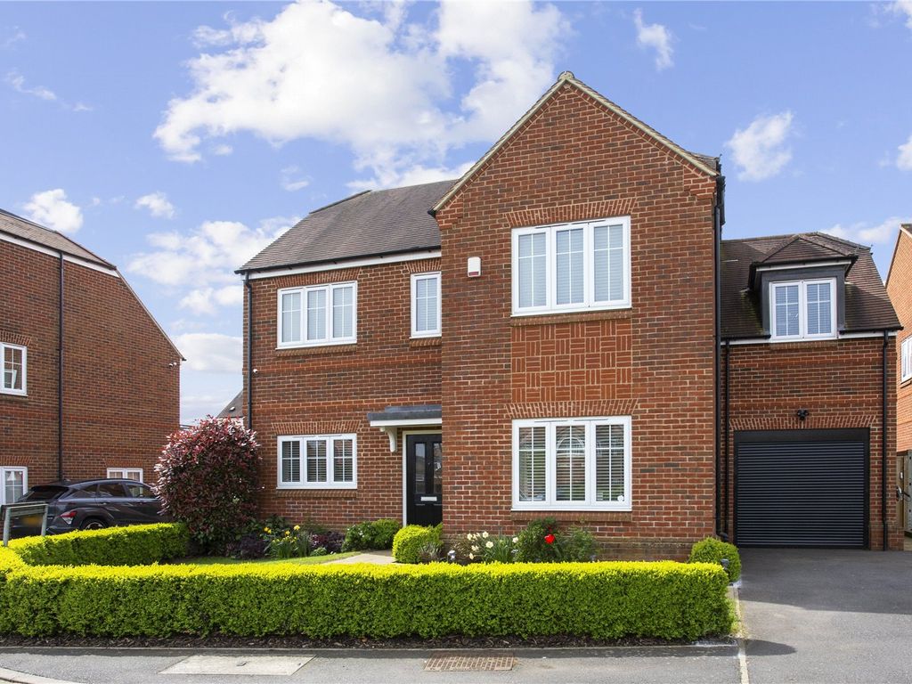 5 bed detached house for sale in Mortimer Crescent, Kings Park, St