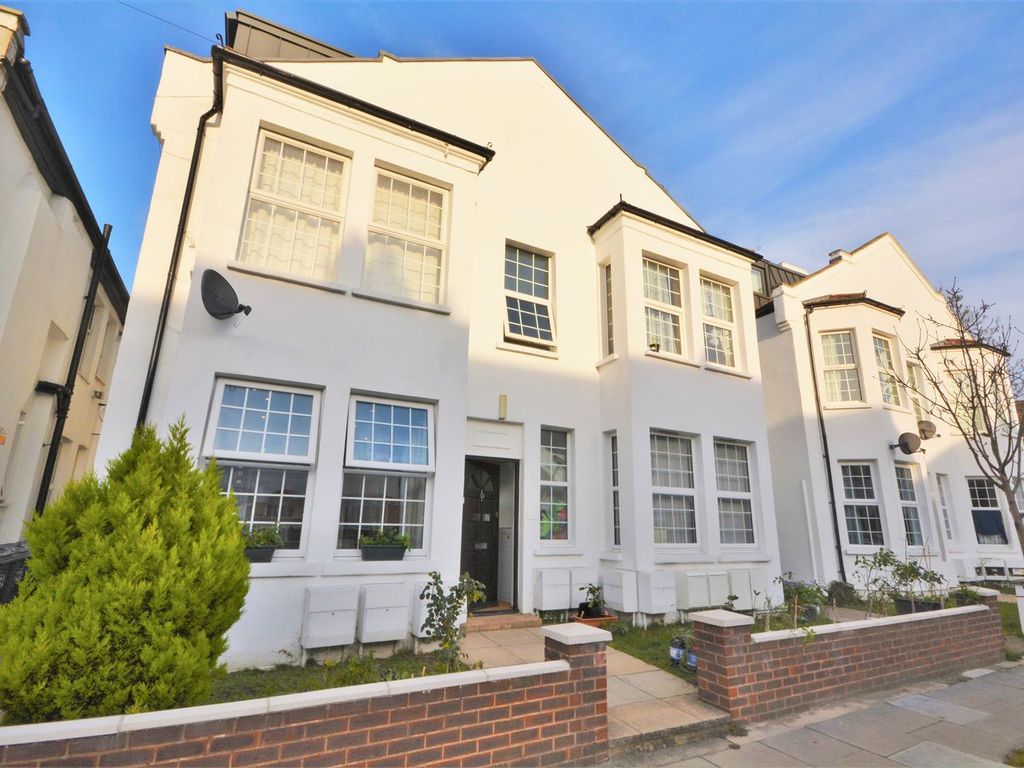1 bed flat for sale in Robinson Road, Colliers Wood, London SW17 Zoopla