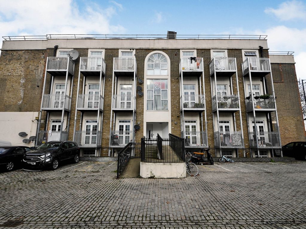 2 bed flat for sale in Upton Heights, 214 Upton Lane, London E7 Zoopla