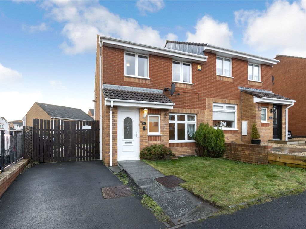 3 bed semidetached house for sale in Ashmore Avenue, Blackwood, Lanark