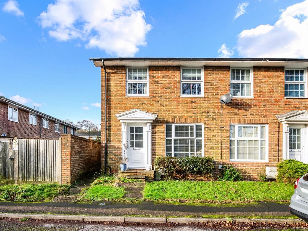 3 bed end terrace house for sale in The Green, Burgh Heath, Tadworth