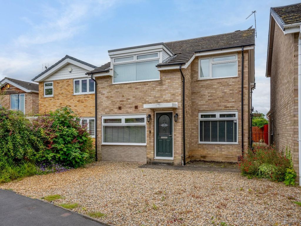 4 bed detached house for sale in Ashbourne Way, Woodthorpe, York YO24