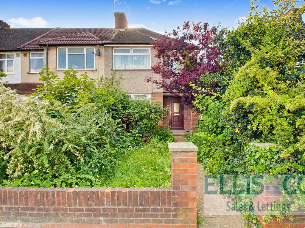 3 bed end terrace house for sale in Kensington Road, Northolt UB5, £