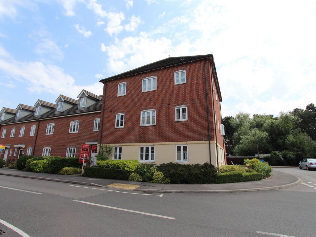 2 bed flat for sale in Bramley Road, Long Eaton NG10 Zoopla